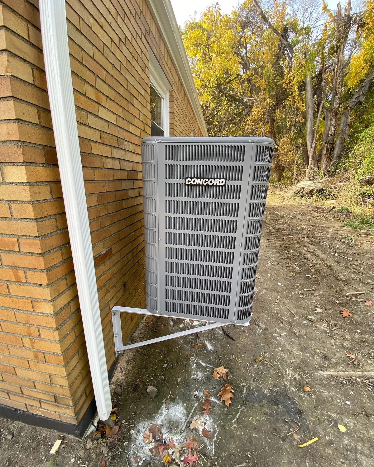 45k Btu Gas Furnace /  1 1/2 TON 17 SEER Heat Pump / Hybrid Heat Pump Water Heater @complete_home_comfort_llc