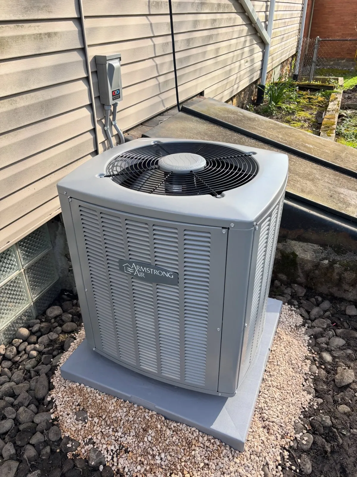 Beat the heat this summer the right way 🔥❄️ Upgrade your home with central air conditioning and stay comfortable no mat