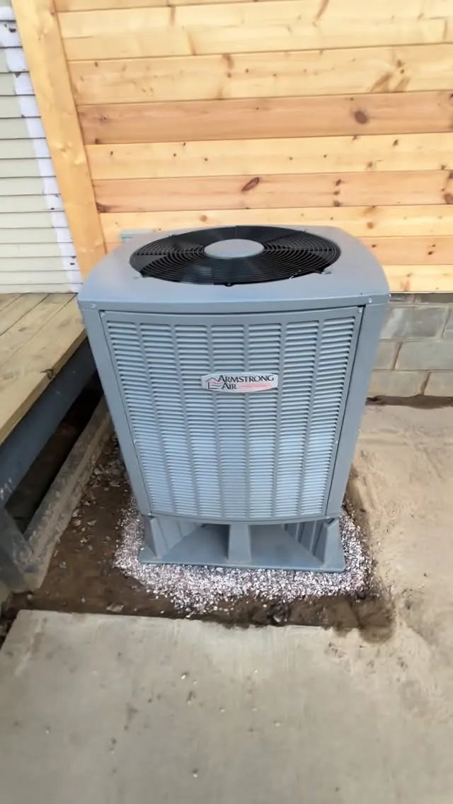 Just wrapped up another Armstrong Air 19 SEER variable speed heat pump install for a great customer today 🔧❄️🔥 This sy